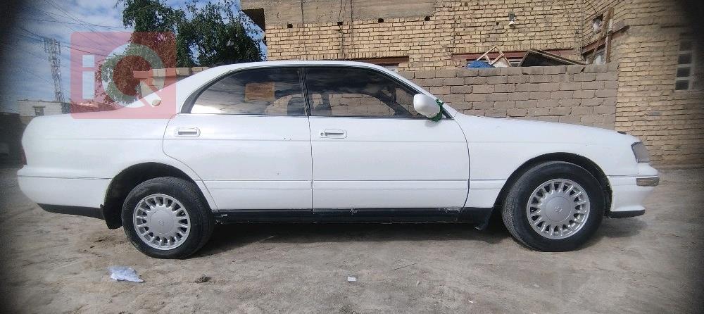 تويوتا كراون